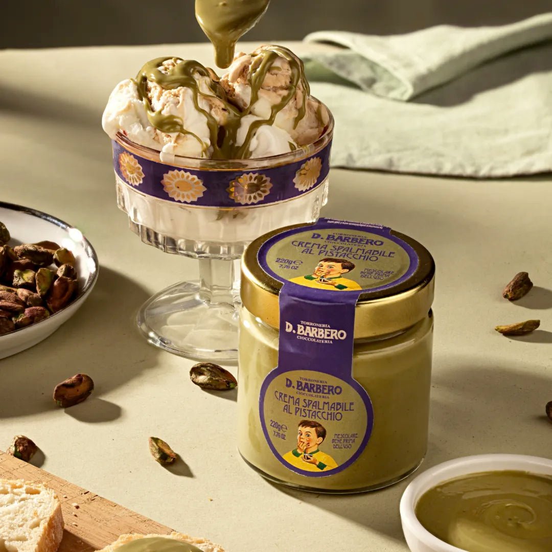Grüne Barbero Pistaziencreme auf Eis