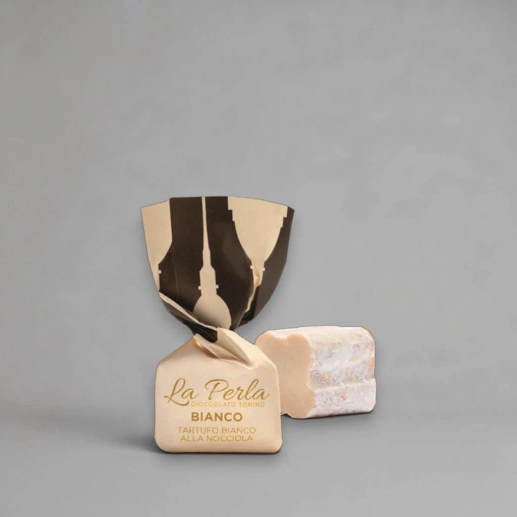 Tartufo Bianco im Anschnitt – weiße Schokolade mit Nocciola Piemonte IGP