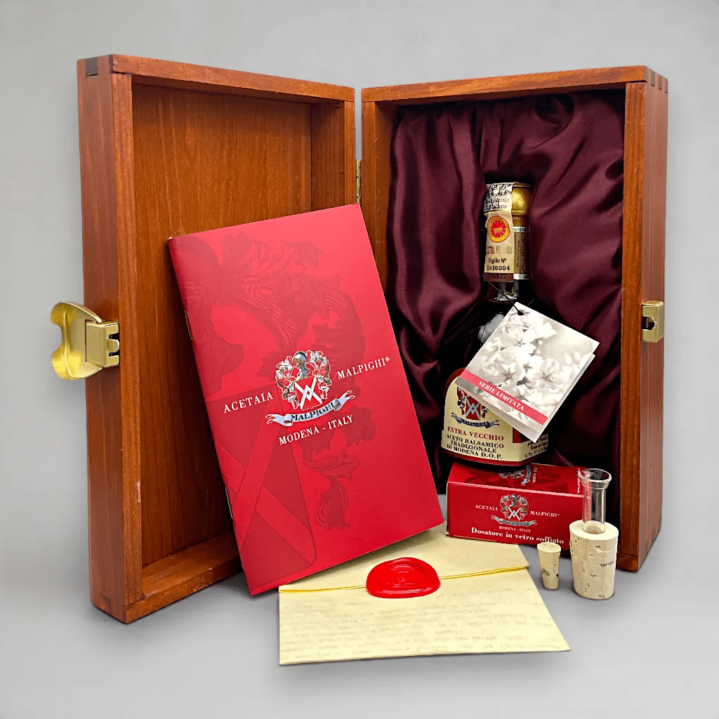 Malpighi Il Ciliegio Aceto Balsamico Tradizionale di Modena DOP 50 Jahre - OLIPASO - Essig