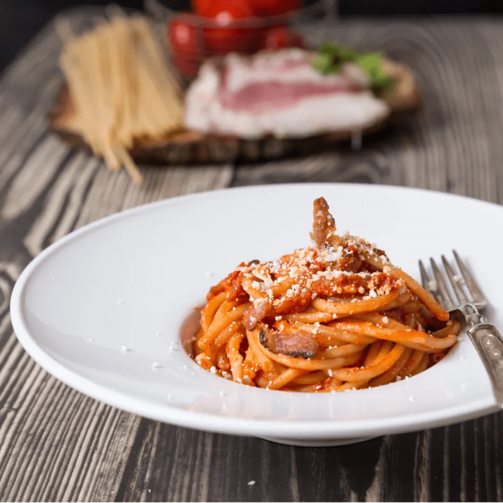 Sugo al Amatriciana - Tomatensoße mit Speck - OLIPASO - Sugo