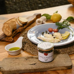 Capperi al Sale Marino von Frantoi Cutrera, angerichtet